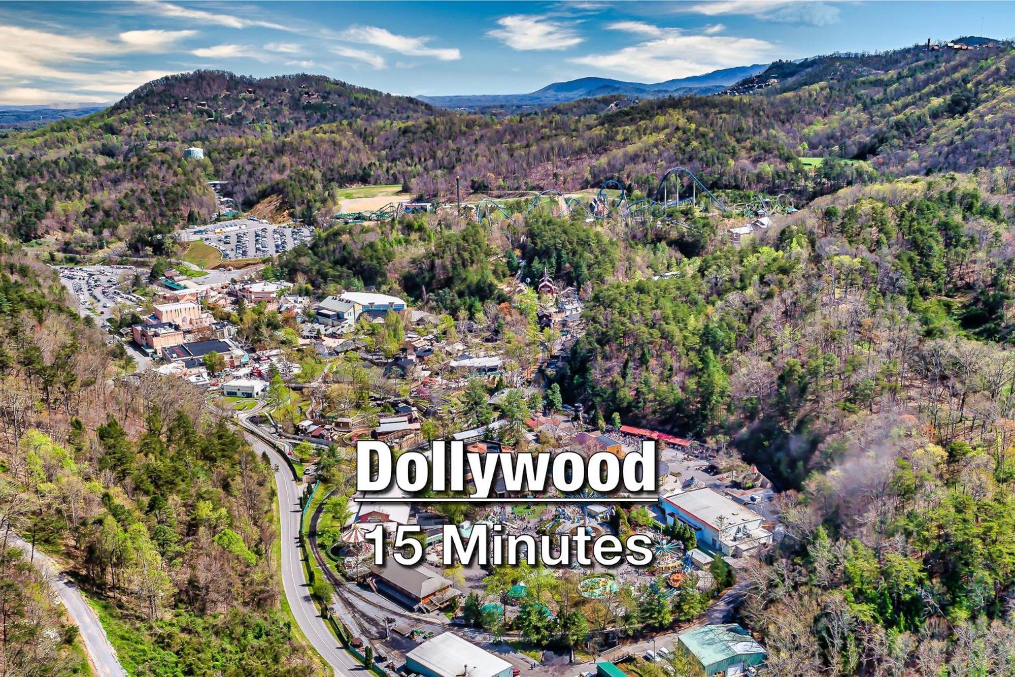 New Luxury Cabin With Stunning Mountainviews,Hottub, Firepit, Fireplace,2 Kingbeds, 2 Covereddecks,Bbqgrill, Shuffleboard And Pool Access Sevierville Exterior foto